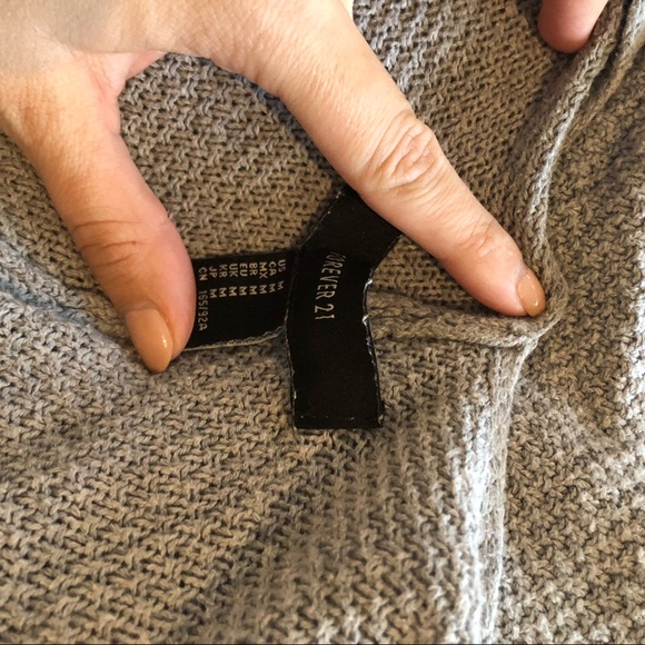 Sweater - Picture 3 of 3